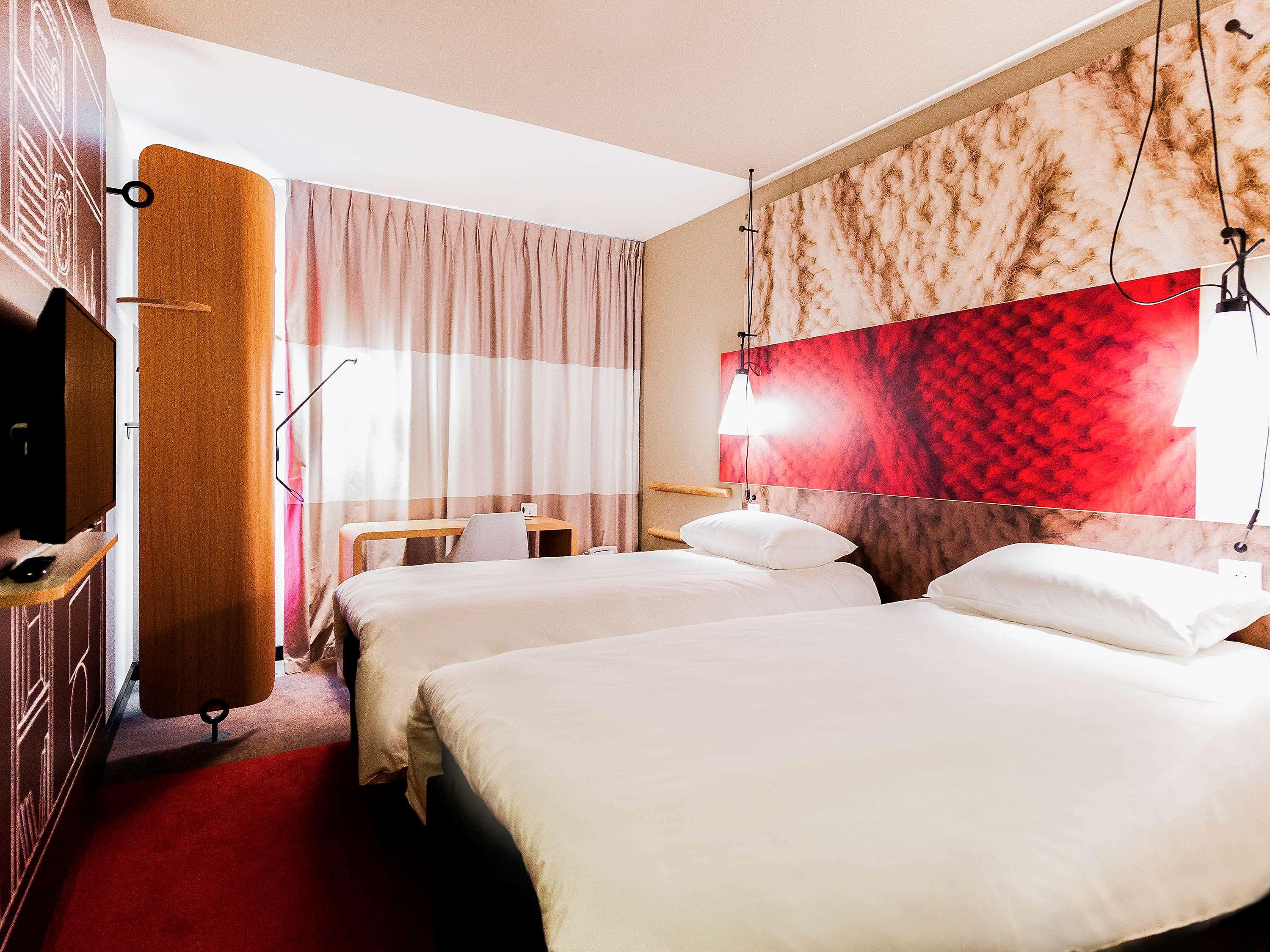 Ibis Poznan Polnoc Hotel Suchy Las Ngoại thất bức ảnh