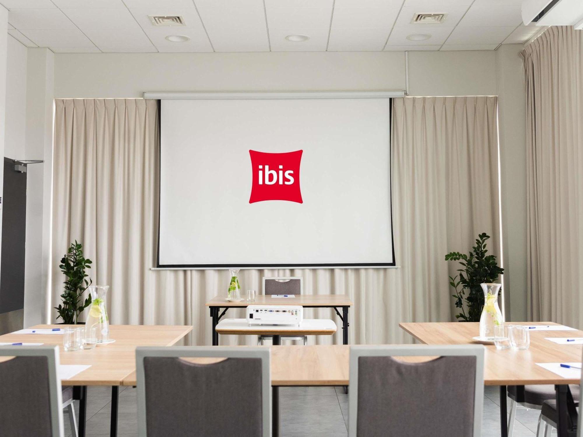 Ibis Poznan Polnoc Hotel Suchy Las Ngoại thất bức ảnh