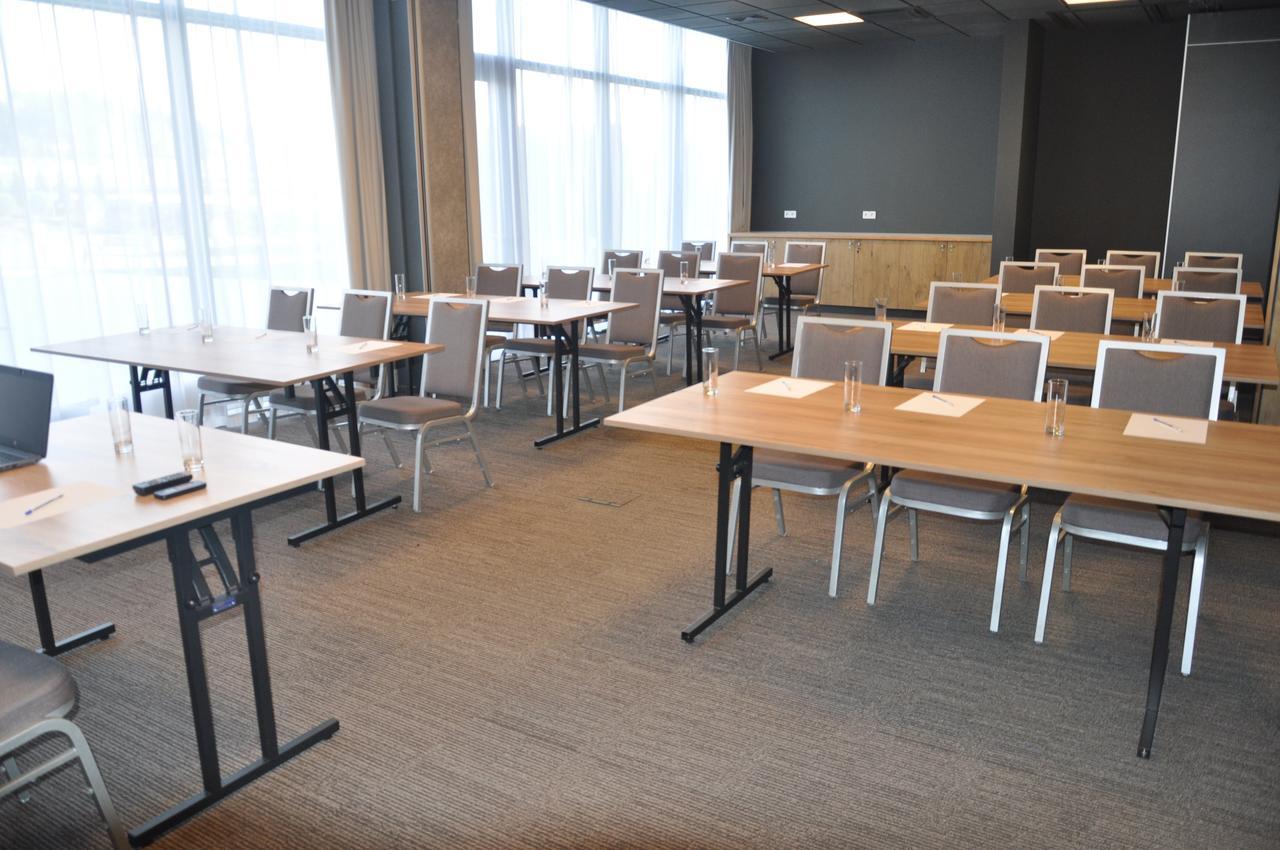 Ibis Poznan Polnoc Hotel Suchy Las Ngoại thất bức ảnh